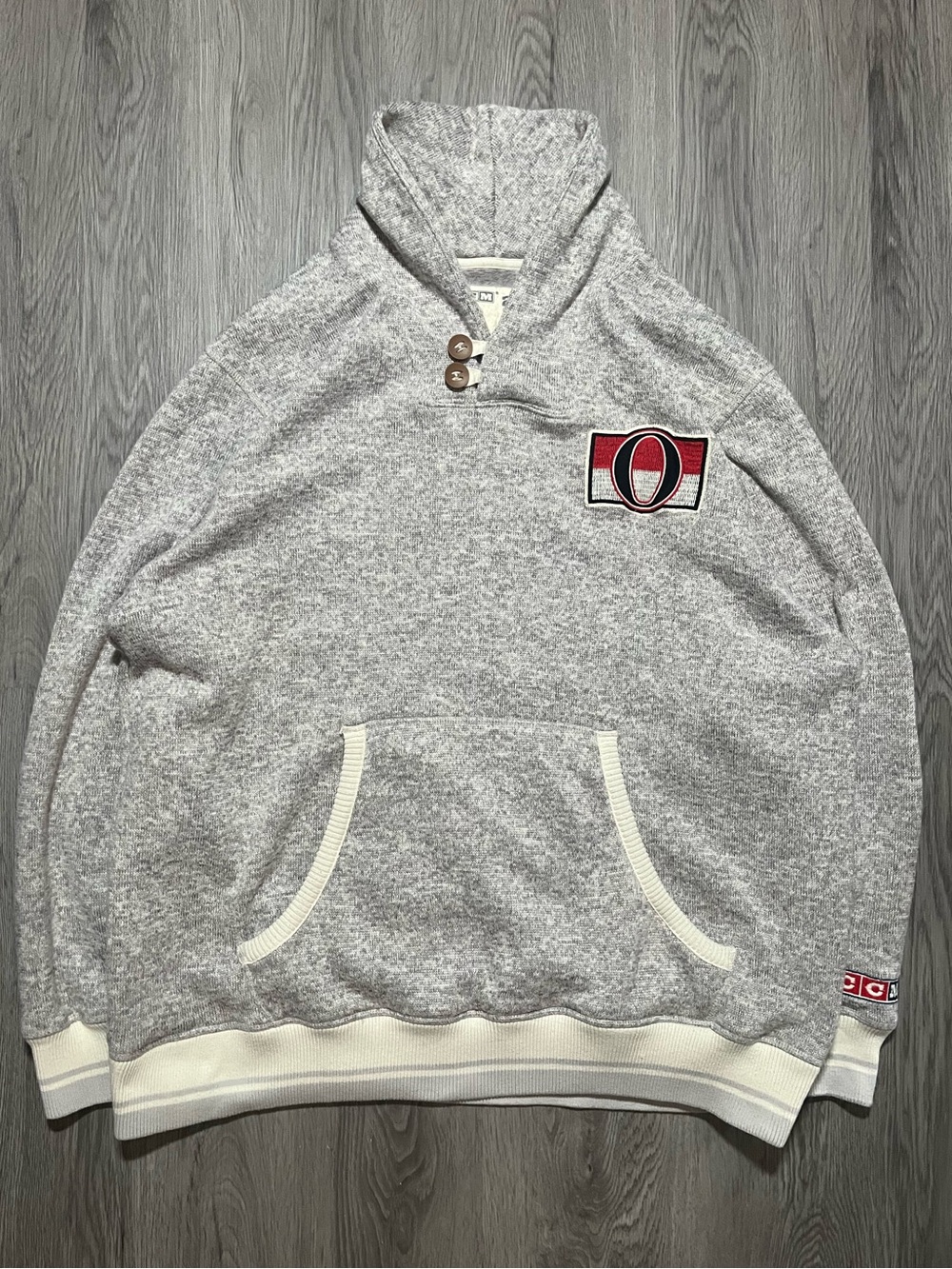 CCM Ottawa Senators NHL hockey athletic equipment shawl knit sweater men’s 2XL